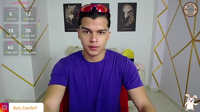 Snapshot of Dwayne_Brown chatting on March 18, 12:28 pm Dwayne Brown online show from March 18, 12:28 pm
