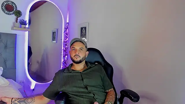 bastian rossi online show from February 5, 11:34 pm