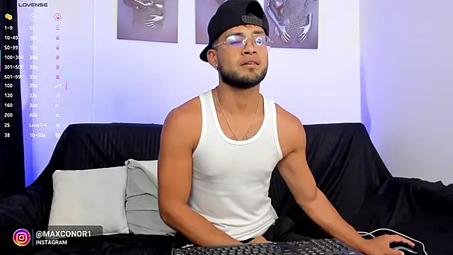 Max Conor1 online show from February 20, 12:29 pm