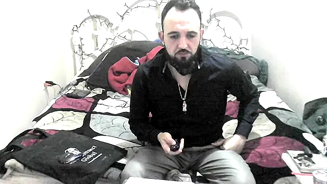 oliverfrommexico online show from February 10, 7:17 pm