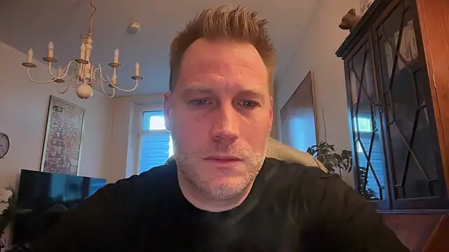 Christian87xxx online show from December 16, 7:26 am