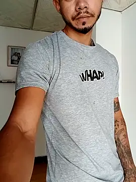 Snapshot of Niick01_ chatting on October 14, 2:13 pm Niick01 online show from October 14, 2:13 pm