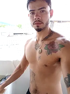 Snapshot of Niick01_ chatting on October 25, 8:21 pm Niick01 online show from October 25, 8:21 pm