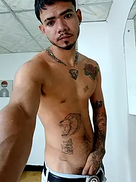 Snapshot of Niick01_ chatting on October 28, 8:55 pm Niick01 online show from October 28, 8:55 pm