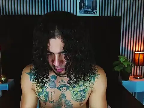 LihanJor 23 online show from October 24, 12:40 pm