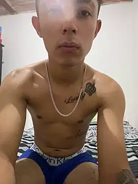 Andres324154 online show from September 20, 2:28 pm