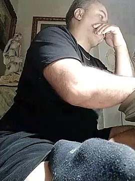 Snapshot of NAvoglia chatting on October 23, 7:39 pm NAvoglia online show from October 23, 7:39 pm