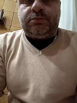 NAvoglia online show from February 25, 8:32 pm