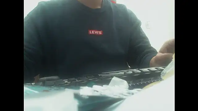 beartopslave online show from February 13, 7:56 am