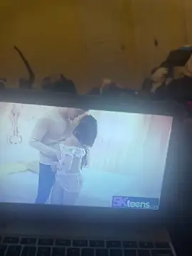 Snapshot of ClimbedCaelum chatting on October 24, 8:05 am ClimbedCaelum online show from October 24, 8:05 am