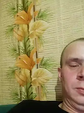 Snapshot of alex_brow_n chatting on February 7, 6:24 pm alex brow n online show from February 7, 6:24 pm