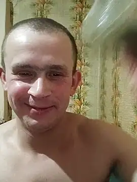 Snapshot of alex_brow_n chatting on February 19, 7:27 pm alex brow n online show from February 19, 7:27 pm