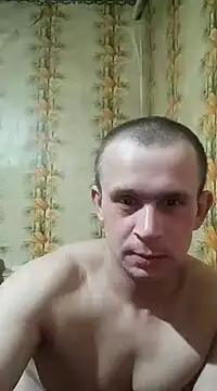Snapshot of alex_brow_n chatting on February 17, 4:59 pm alex brow n online show from February 17, 4:59 pm