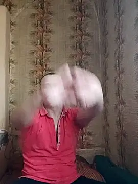 Snapshot of alex_brow_n chatting on February 11, 8:48 am alex brow n online show from February 11, 8:48 am