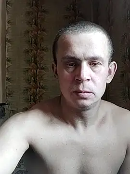 Snapshot of alex_brow_n chatting on February 23, 9:39 am alex brow n online show from February 23, 9:39 am