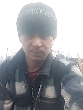 Snapshot of alex_brow_n chatting on March 10, 9:01 am alex brow n online show from March 10, 9:01 am