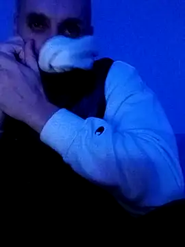 ANGELSANTAMARIA- online show from December 19, 11:01 pm