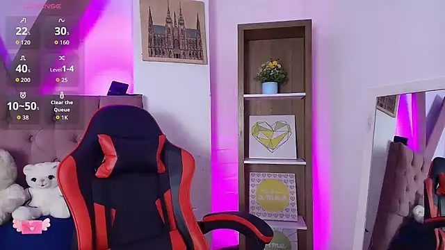 PepperTwink online show from March 26, 4:33 pm