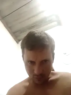 leocir081995 online show from February 5, 1:47 am