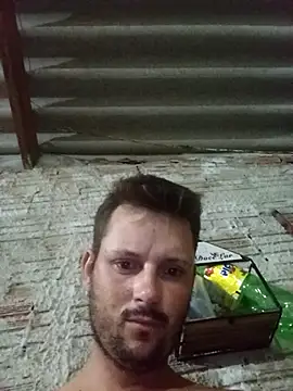 leocir081995 online show from March 22, 10:48 pm