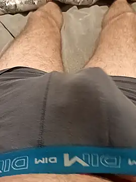 Snapshot of Dam70 chatting on October 24, 4:42 pm Dam70 online show from October 24, 4:42 pm