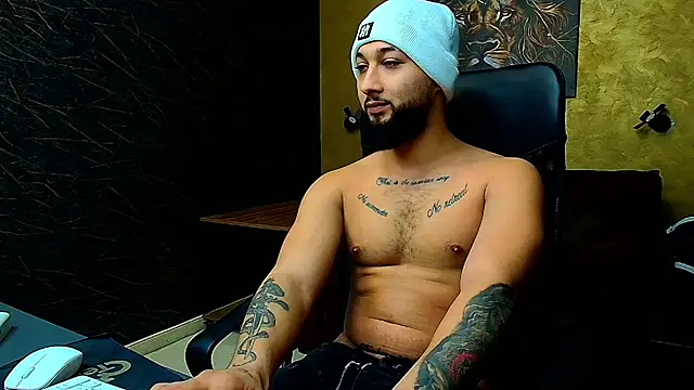JaceZachary online show from February 25, 3:49 pm