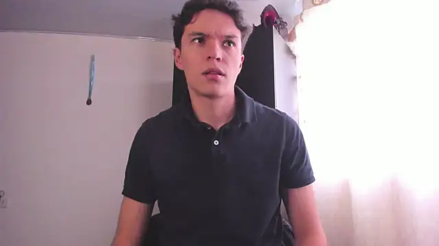 Snapshot of Mastrangelo_xxx chatting on March 6, 2:08 pm Mastrangelo xxx online show from March 6, 2:08 pm