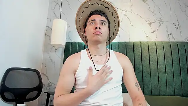 Snapshot of Gabriell_ramirez chatting on October 14, 3:57 am Gabriell ramirez online show from October 14, 3:57 am