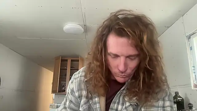 Snapshot of redone8in chatting on February 8, 6:12 pm redone8in online show from February 8, 6:12 pm