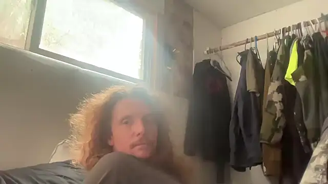 Snapshot of redone8in chatting on March 8, 6:03 pm redone8in online show from March 8, 6:03 pm