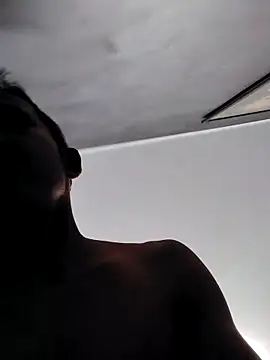 stefansisi online show from September 11, 8:24 am