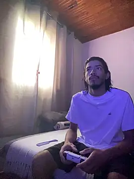 Mineirinho043 online show from April 29, 1:16 pm