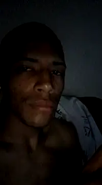 Mineirinho043 online show from February 22, 8:29 am