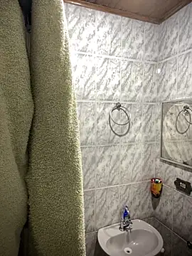 Mineirinho043 online show from November 30, 4:14 am