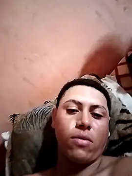 Eric200215 online show from March 7, 7:00 pm