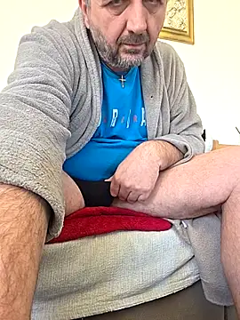 dedoj75 online show from February 19, 8:33 am