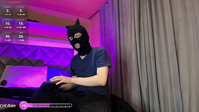 Snapshot of Golden-Boyy chatting on March 14, 12:18 pm Golden-Boyy online show from March 14, 12:18 pm