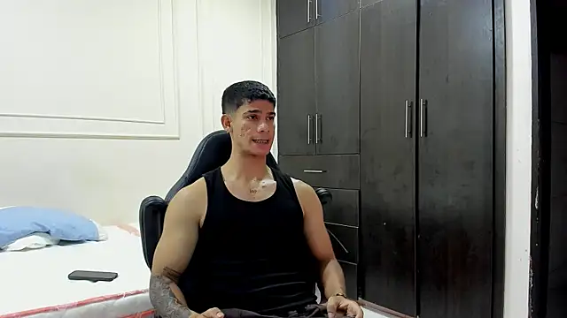 ANDRES STUD online show from April 28, 3:22 am