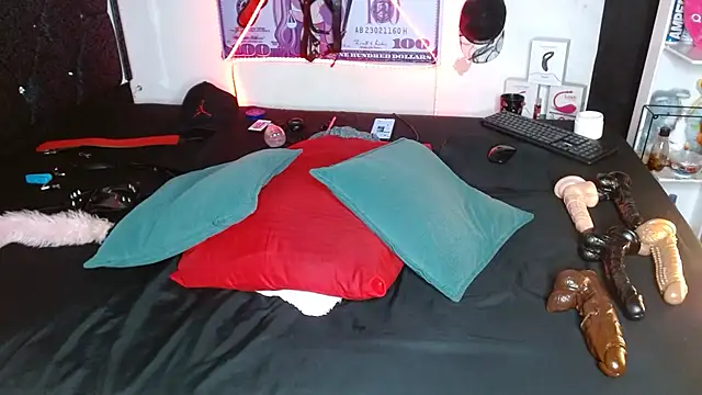 Said hot01 online show from March 25, 8:51 am