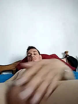 V3rgara1888 online show from December 3, 6:14 pm