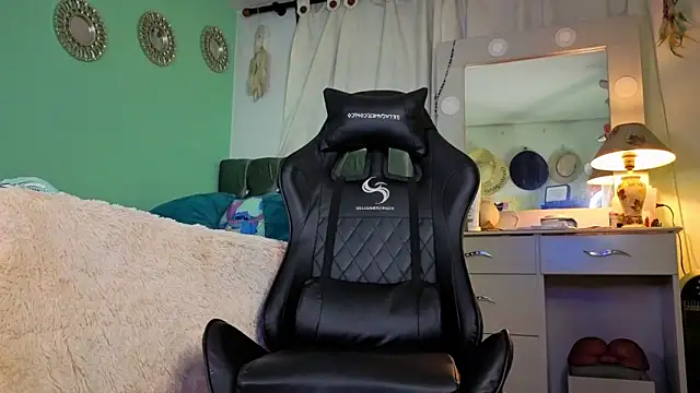 Chrissken online show from October 16, 1:46 am