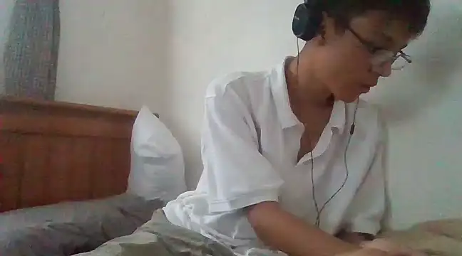 ChavoOT online show from February 21, 9:22 pm