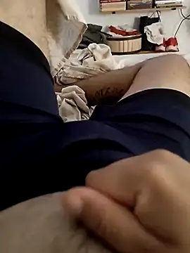 Casal30mais online show from April 17, 1:47 pm