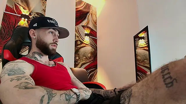 Luke davis01 online show from November 1, 1:15 pm