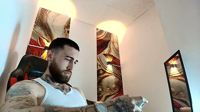 Luke davis01 online show from April 27, 1:08 pm