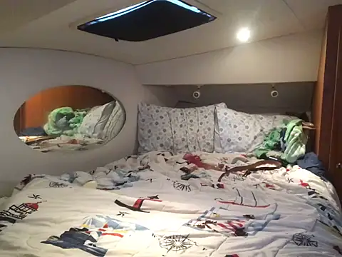 Sexyinheels1 online show from December 22, 12:35 pm