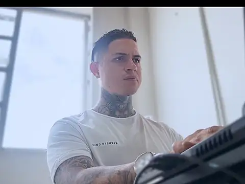 ryderkaneoffic online show from September 11, 2:27 pm