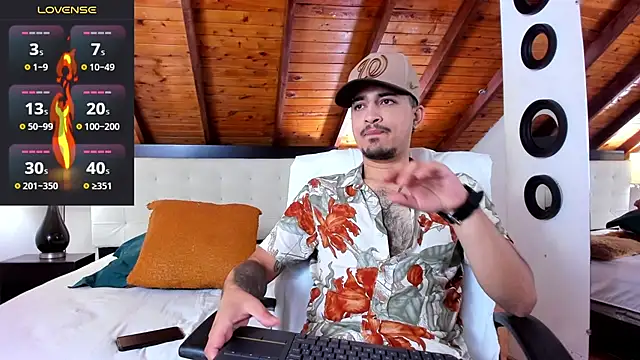 Snapshot of Sebastian_Berne chatting on September 19, 7:46 pm Sebastian Berne online show from September 19, 7:46 pm