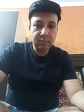 innocentboy1987 online show from April 26, 4:26 pm