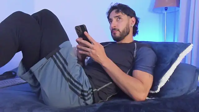 bakersboyssexys online show from October 10, 1:54 am